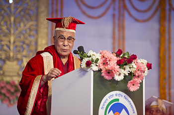 Химачал Прадешийн Централ Их Сургууль Далай Ламд хүндэт докторын зэрэг гардуулан ёслол хийв